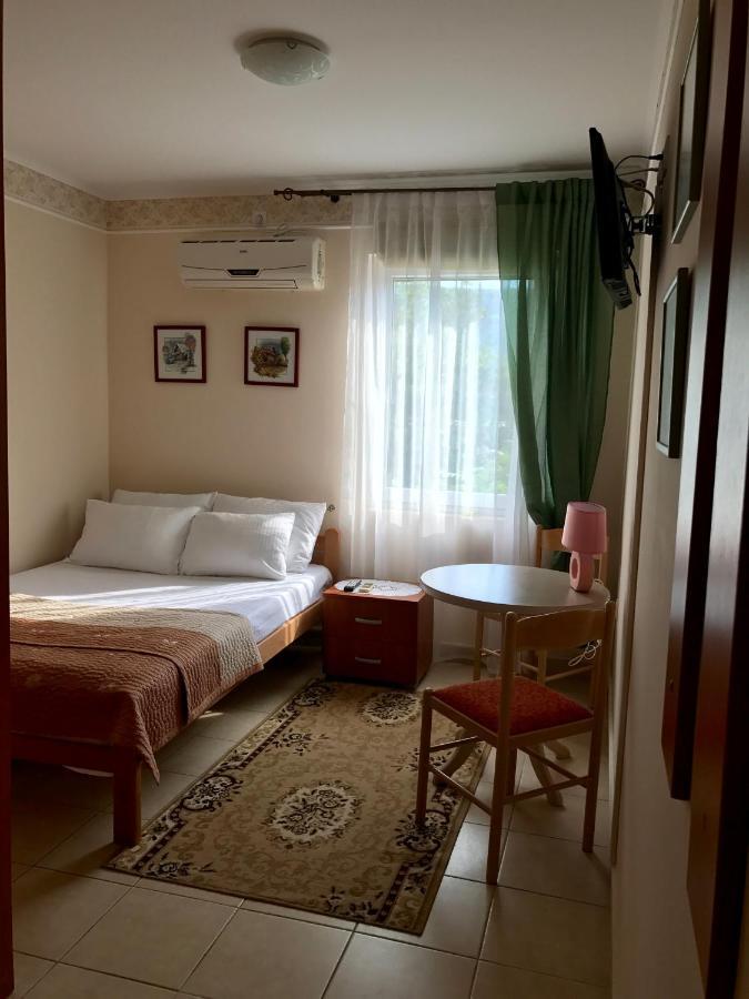 Villa Alla Bed And Breakfast Herceg Novi Dış mekan fotoğraf