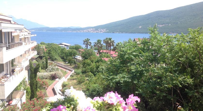 Villa Alla Bed And Breakfast Herceg Novi Oda fotoğraf