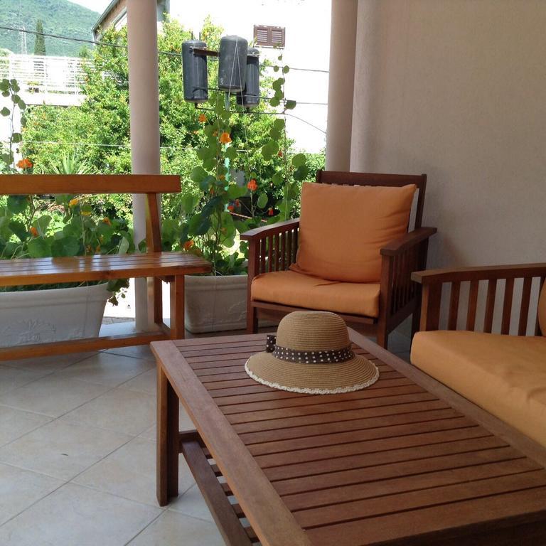 Villa Alla Bed And Breakfast Herceg Novi Dış mekan fotoğraf